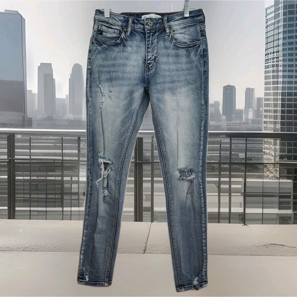 KanCan distressed women's skinny jeans, size 24, medium blue wash - Picture 1 of 12